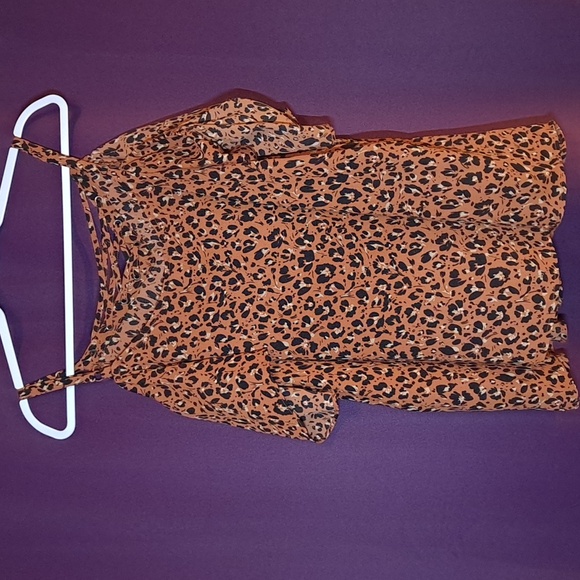 Torrid Cold Shoulder Blouse - Picture 3 of 7